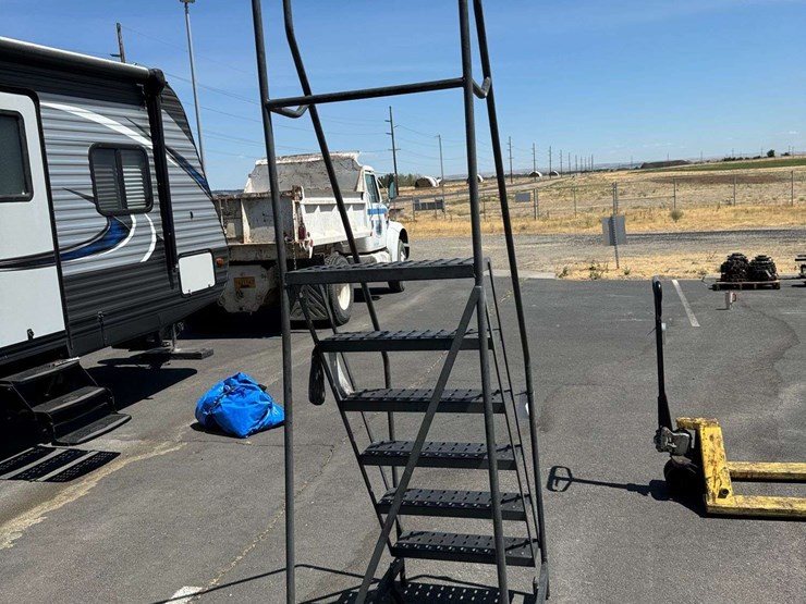 safety-ladder-image-5
