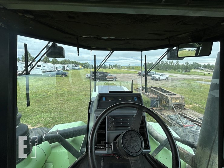 steiger-lion-1000-image-46