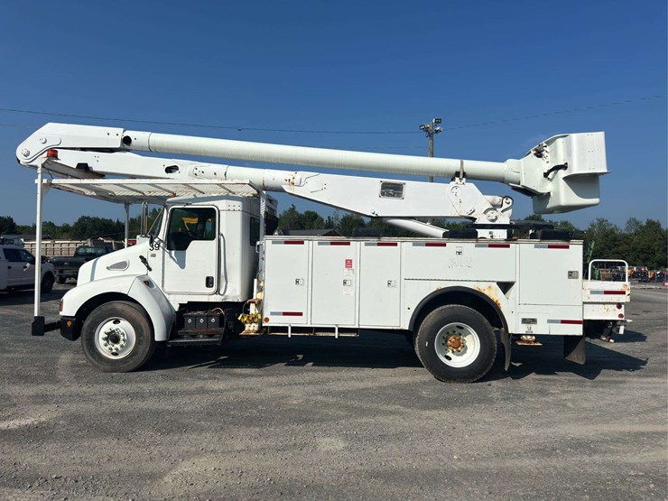 2006-kenworth-t300-image-6