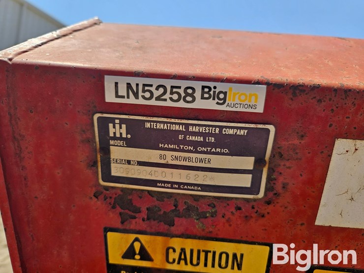 international-80-3-pt.-snow-blower-attachment-image-18