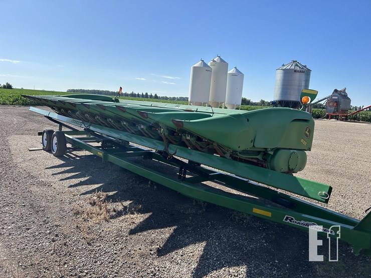 2011-john-deere-612c-image-3