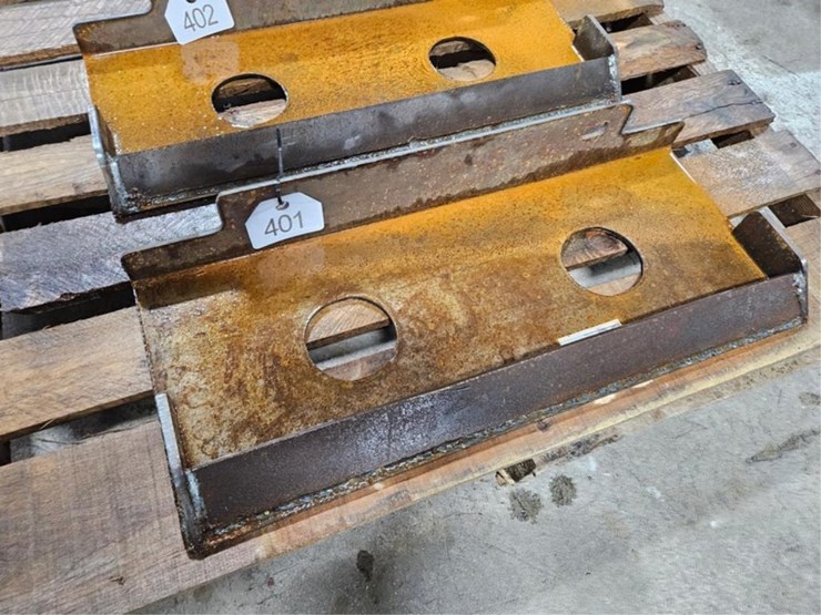 #401-•-new-kit-mini-skid-steer-face-plate-image-1