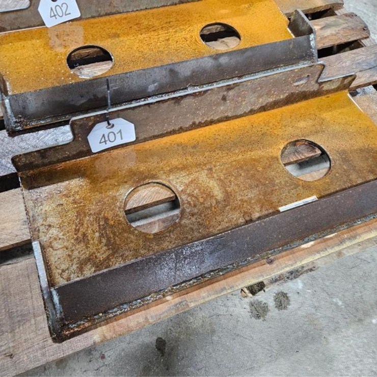 #401 • New Kit Mini Skid Steer Face Plate