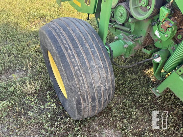 john-deere-3975-image-24