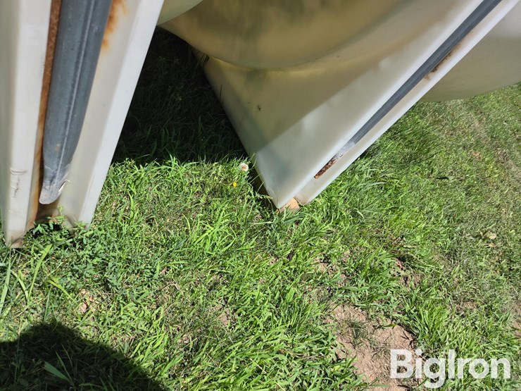 liquid-fertilizer-tank-image-11