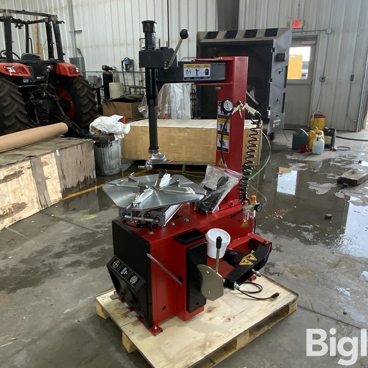 2025 CE Semi-Automatic Tyre Changer