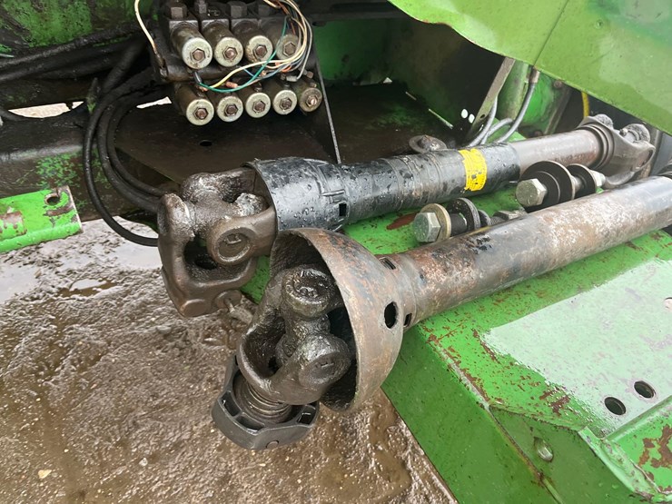john-deere-3960-image-5