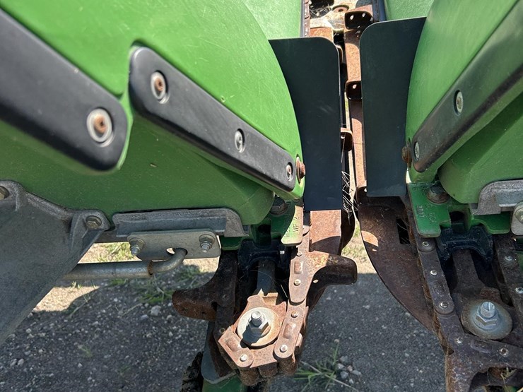 2013-john-deere-612c-image-15