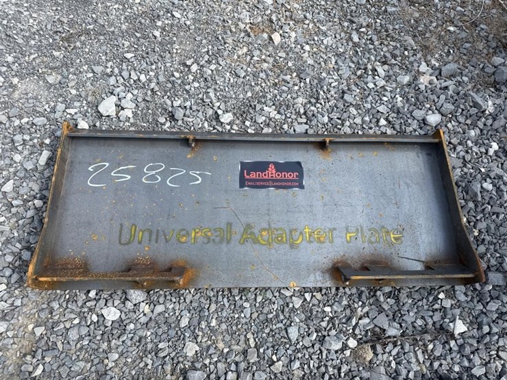 land-honor-universal-skid-steer-plate-image-1