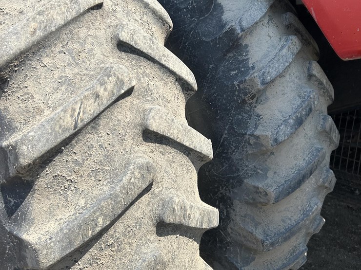 2007-case-ih-7010-image-8