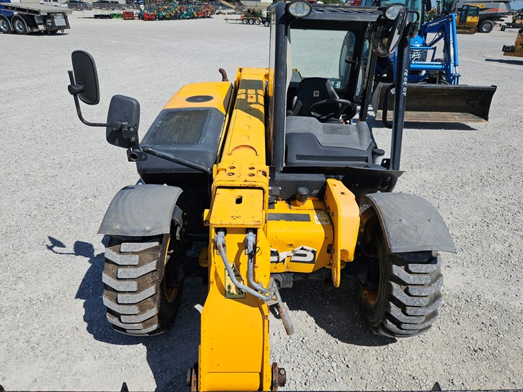 2020-jcb-505-image-4