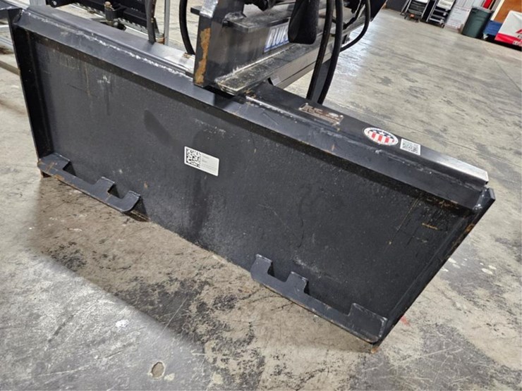 #377-•-blue-diamond-150000-skid-steer-log-splitter-image-18