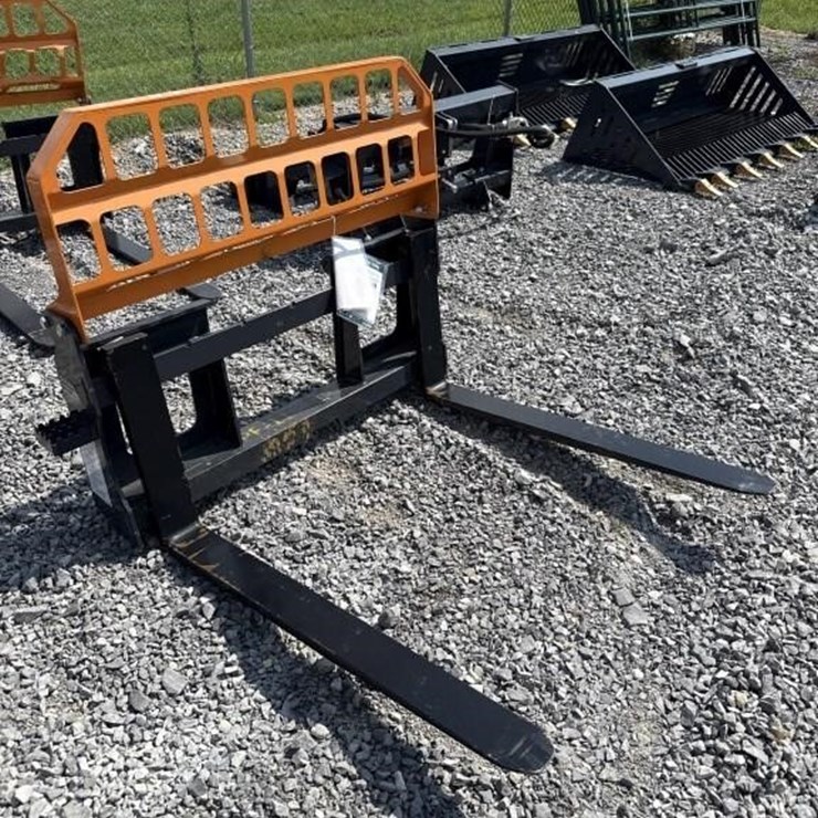 Land Honor Pallet Forks