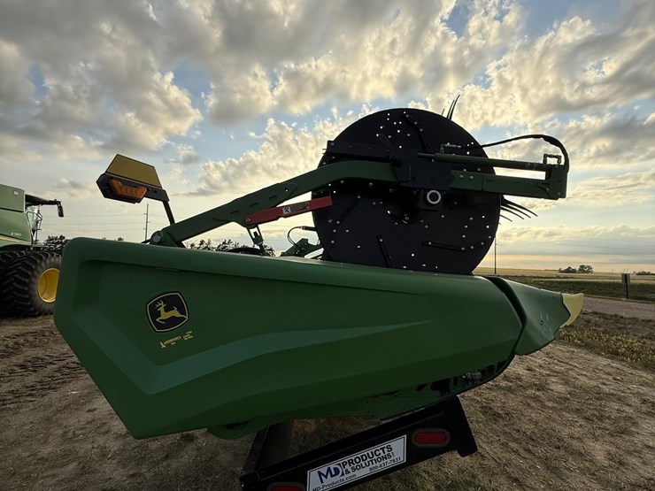 2024-john-deere-hd40r-image-37