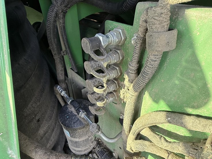 2021-john-deere-s780-image-85