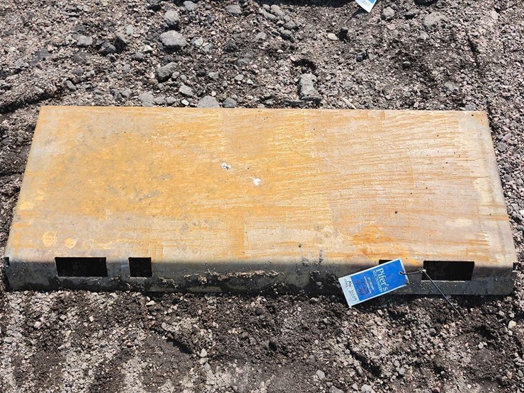 solid-full-weldable-quick-attach-blank-plate-image-1
