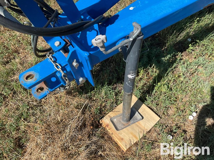 2011-landoll-3130-31-image-10