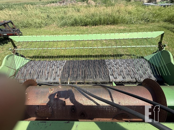 john-deere-212-image-10