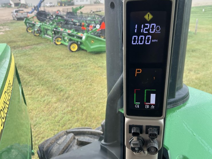 2017-john-deere-9620r-image-56