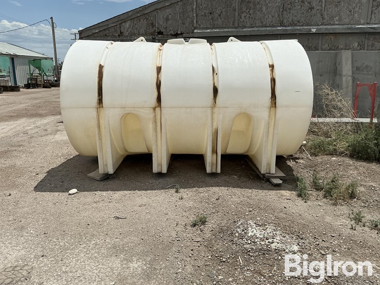3000-gallon-fertilizer-tank-image-2