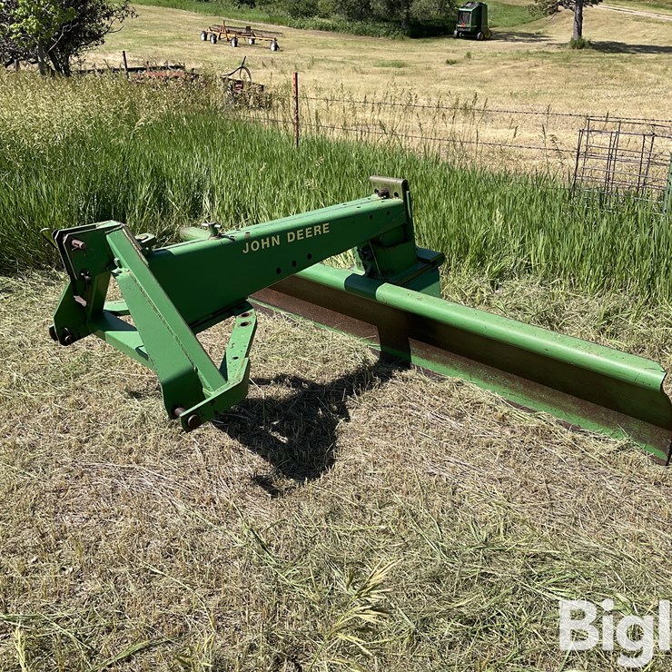 JOHN DEERE 115