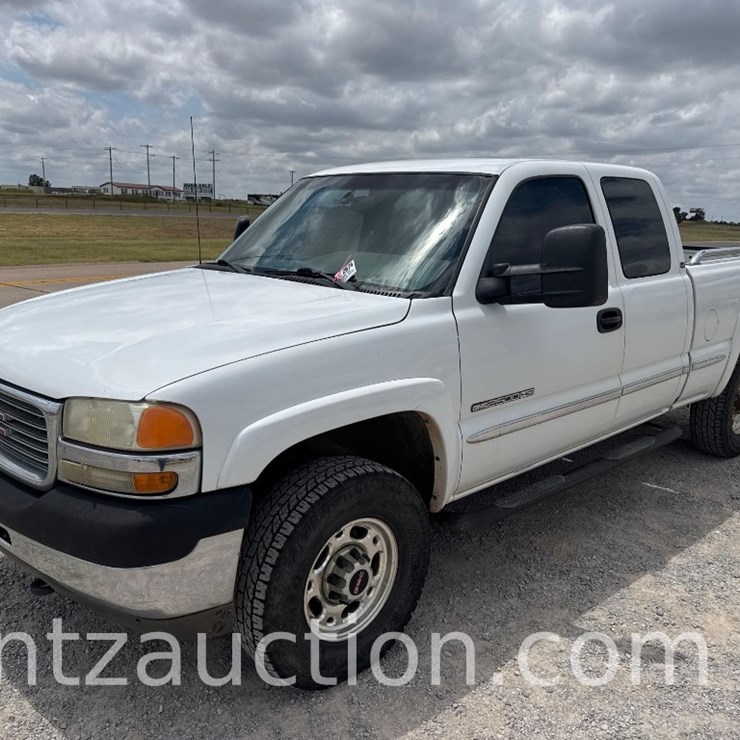 2002 GMC 2500
