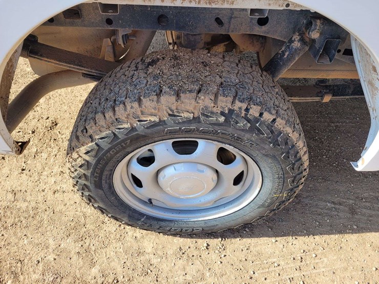 2017-ford-f150-image-19