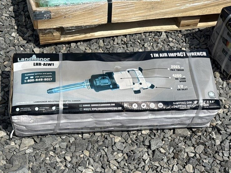 land-honor-1"-air-impact-wrench.-image-2