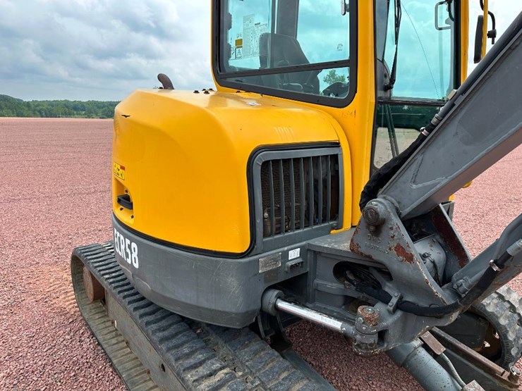 volvo-ecr58-image-19