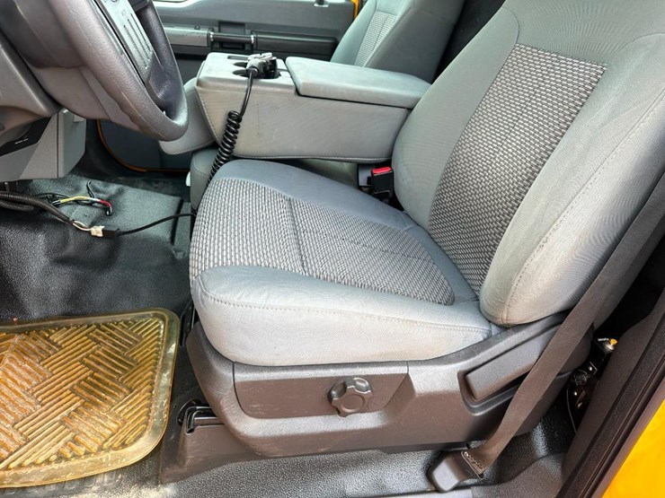 2012-ford-f450-image-67
