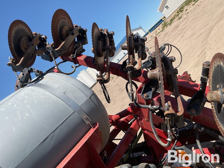 case-ih-2800-image-19