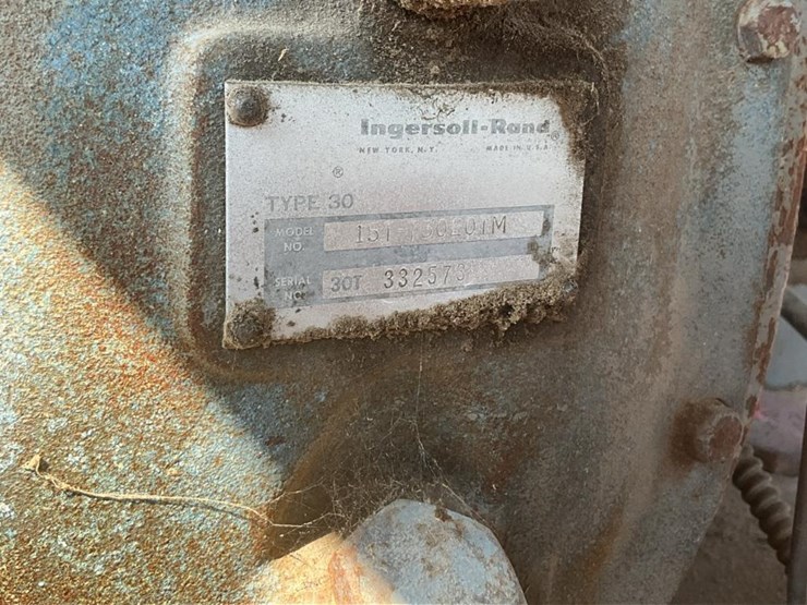 #182-•-deutz-power-unit-with-hydraulic-pump-and-air-compressor-image-23