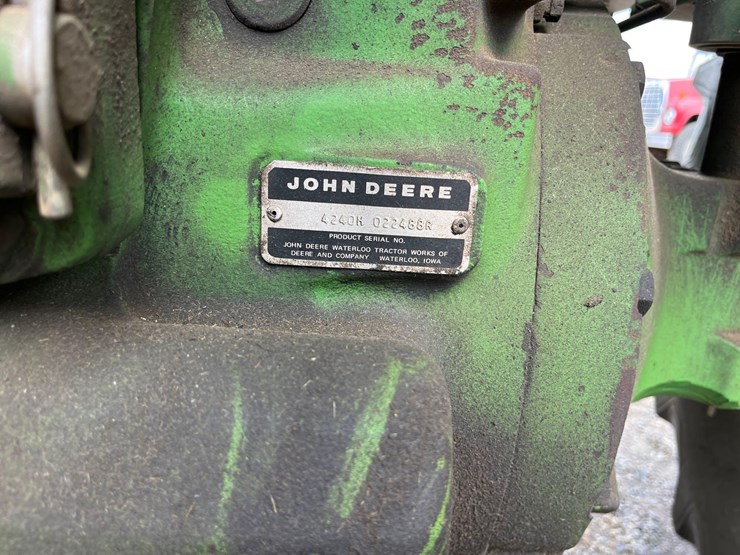 1981-john-deere-4240-image-41