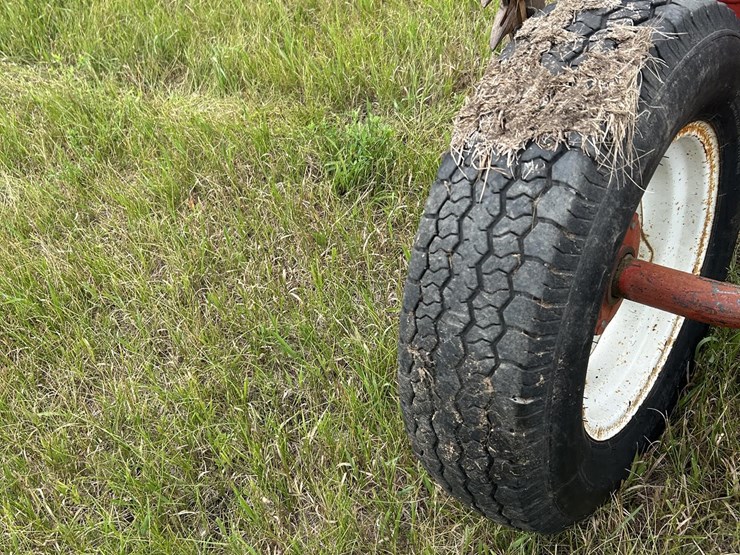 case-ih-1300-image-11