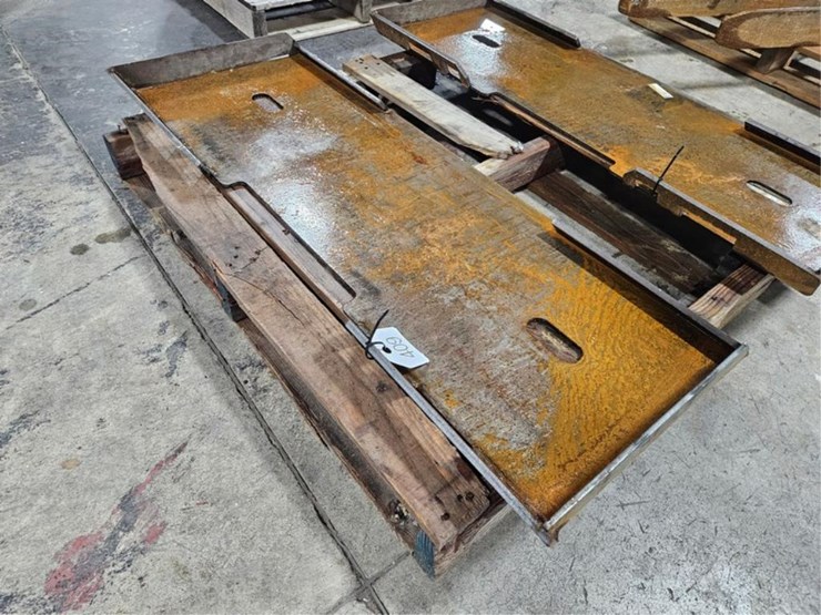 #409-•-new-kit-skid-steer-face-plate-image-4