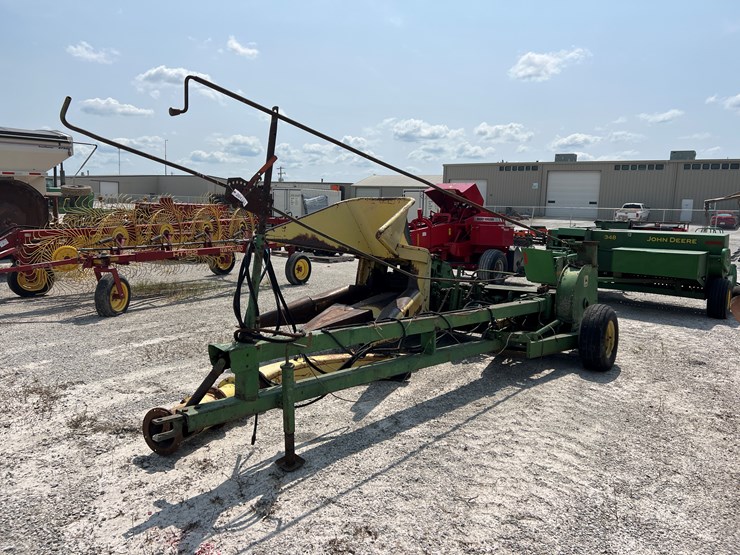 john-deere-3800-image-8