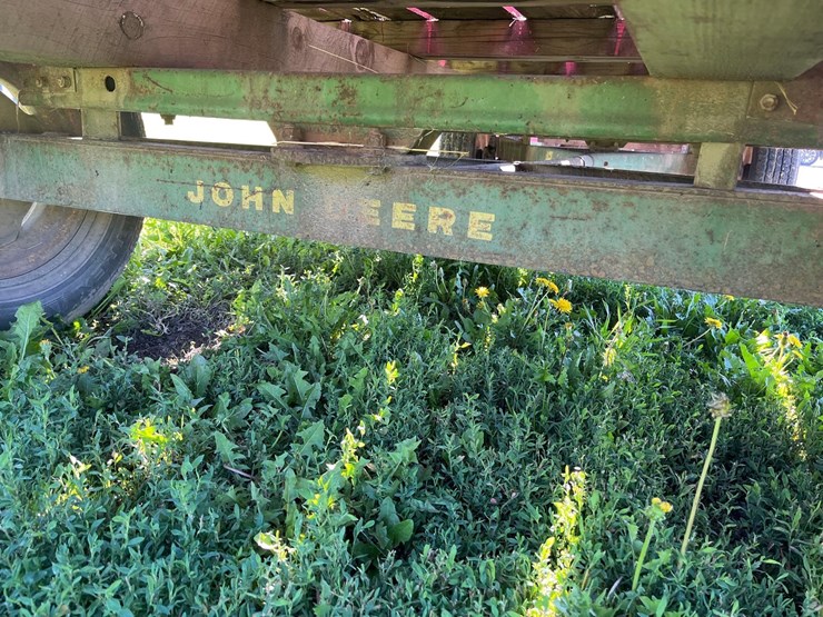 john-deere-14-image-4