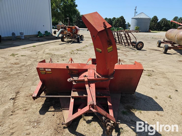 international-80-3-pt.-snow-blower-attachment-image-6