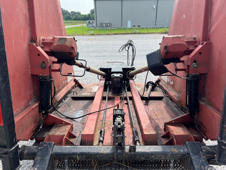 bush-hog-2720-image-5