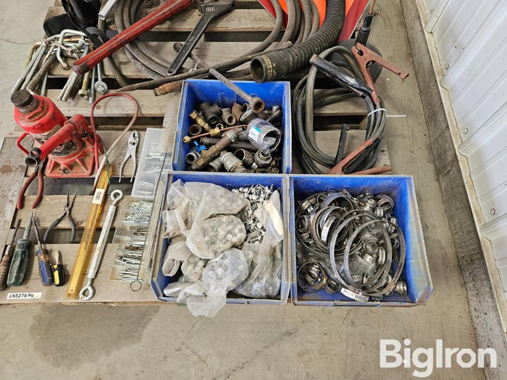 pallet-of-misc.-tools,-parts,-&-fasteners-image-9
