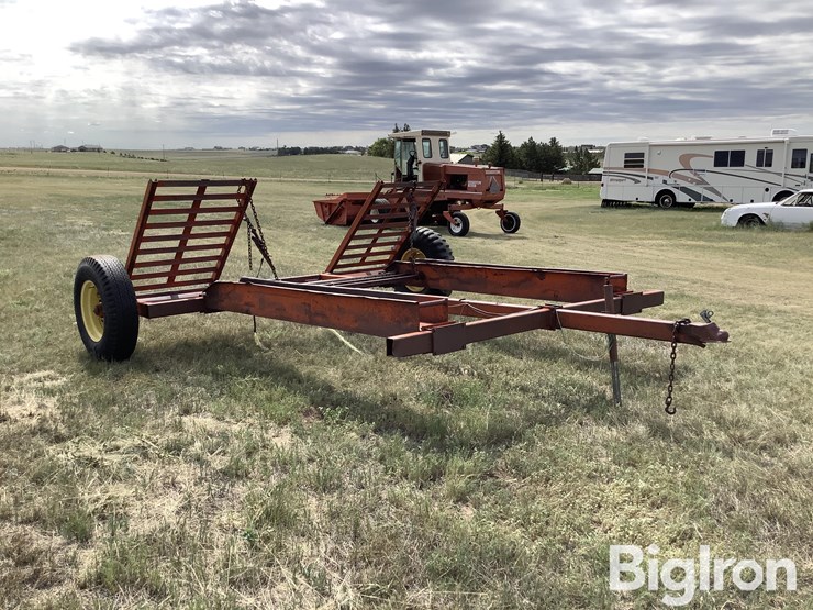 new-holland-s/a-windrower-trailer-image-3