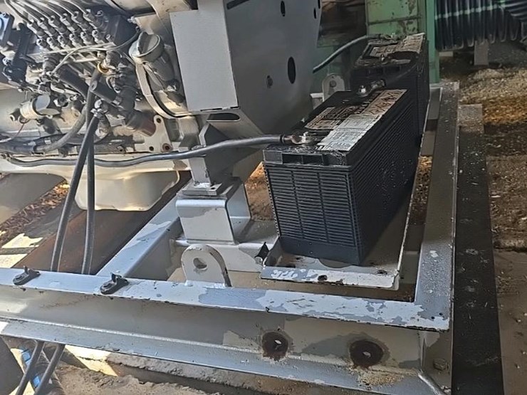 #151-•-2011-deutz-power-unit-image-25