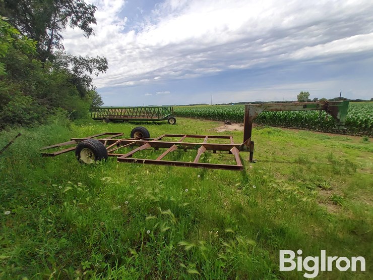 atwood-gooseneck-bale-hauler-image-4