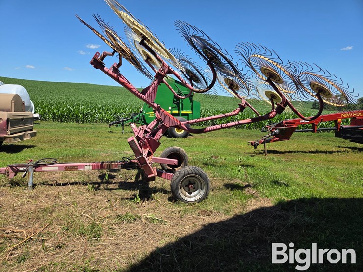 lely-srp10-10-wheel-rake-image-8