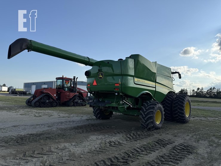 2021-john-deere-s780-image-7
