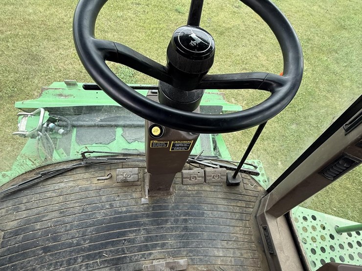 2001-john-deere-9750-image-50