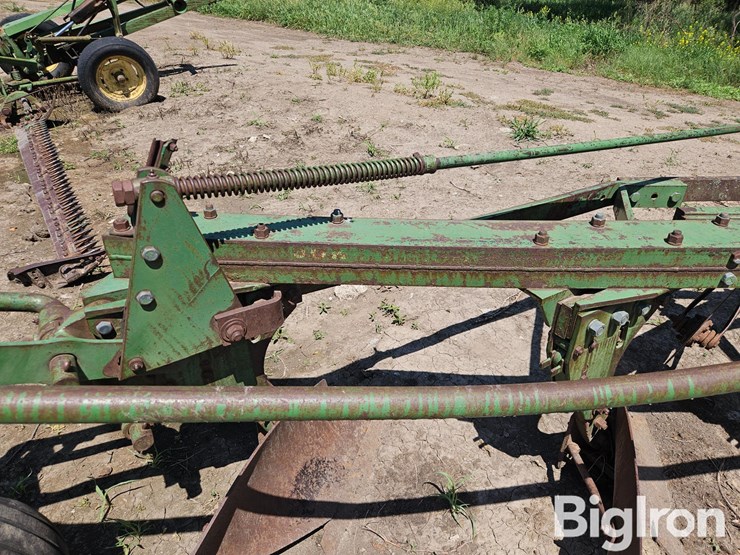john-deere-5-image-13