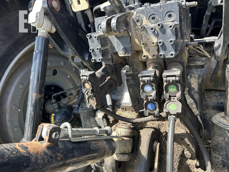 2019-case-ih-puma-185-cvx-image-14