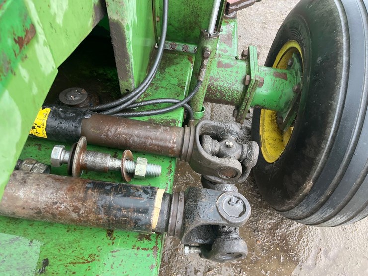 john-deere-3960-image-6