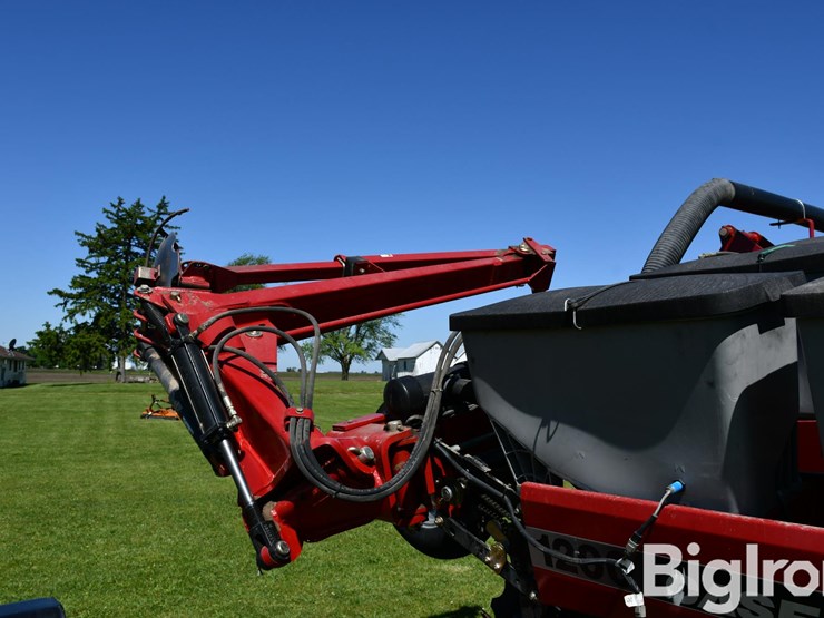 case-ih-1200-image-17